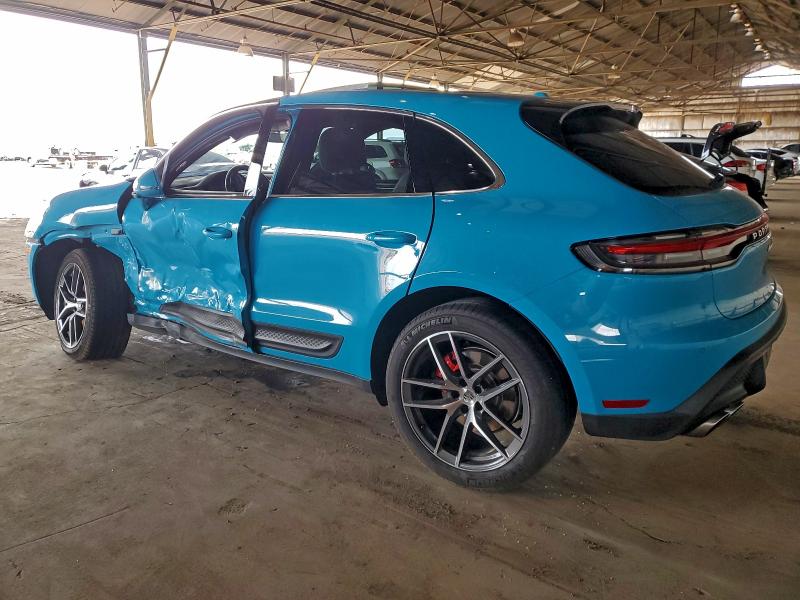 Photo 2 from auction – 2022 PORSCHE MACAN S with VIN WP1AG2A55NLB23139
