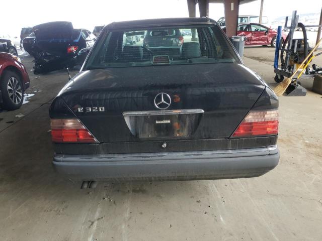 Photo 6 from auction – 1995 MERCEDES-BENZ E 320 BASE with VIN WDBEA32E7SC219423