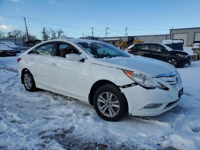 Photo 4 from auction – 2013 HYUNDAI SONATA GLS with VIN 5NPEB4AC2DH703107