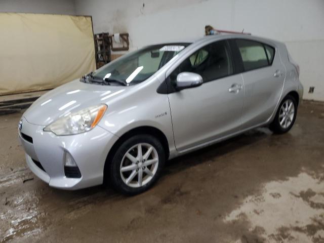 TOYOTA PRIUS C 2013 with VIN JTDKDTB33D1543753 - Photo from auction