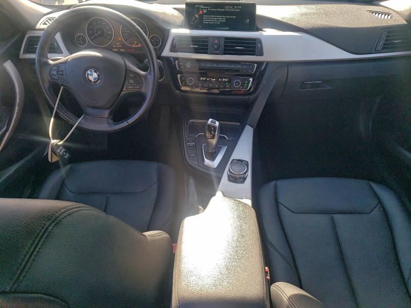 Photo 8 from auction – 2016 BMW 320 XI with VIN WBA8E5G5XGNT41662