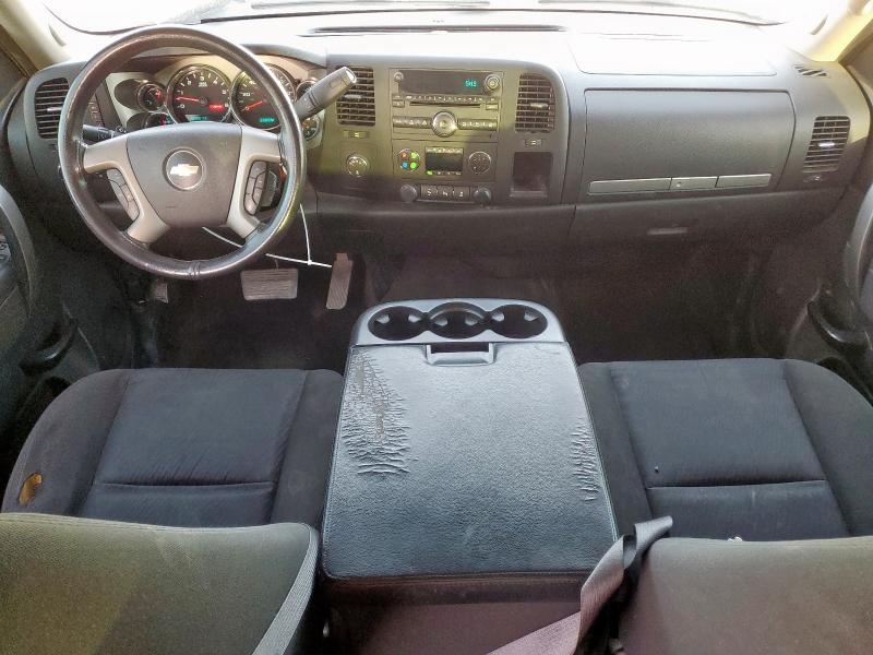 Photo 8 from auction – 2013 CHEVROLET SILVERADO with VIN 3GCPKSE7XDG132548
