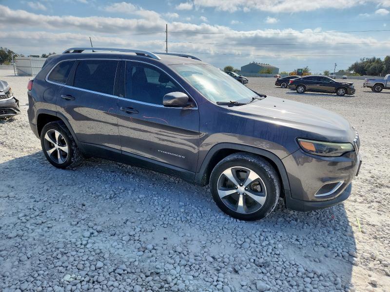 Photo 4 from auction – 2019 JEEP CHEROKEE L with VIN 1C4PJLDB5KD109994