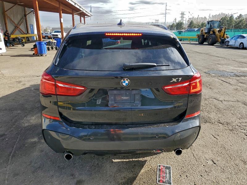 Photo 6 from auction – 2017 BMW X1 XDRIVE2 with VIN WBXHT3C37H5F75296