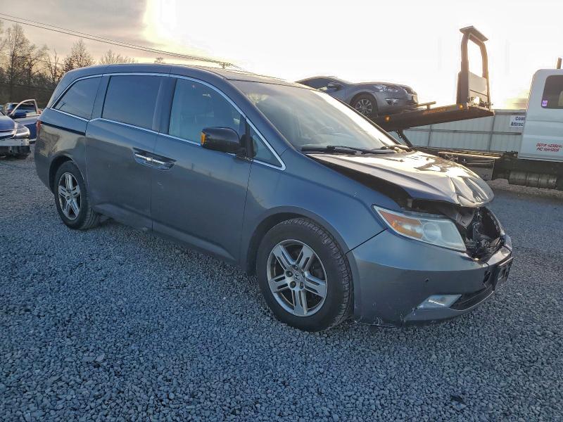 Photo 4 from auction – 2011 HONDA ODYSSEY with VIN 5FNRL5H95BB069589
