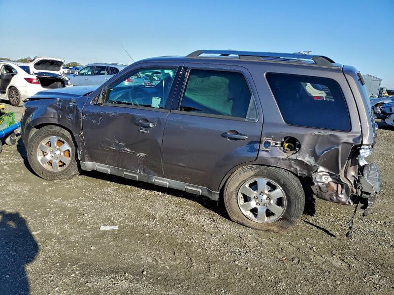 Photo 2 from auction – 2011 FORD ESCAPE LIM with VIN 1FMCU0EG9BKC42344