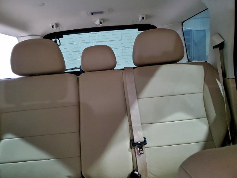 Photo 10 from auction – 2011 FORD ESCAPE LIM with VIN 1FMCU0EG0BKB44416