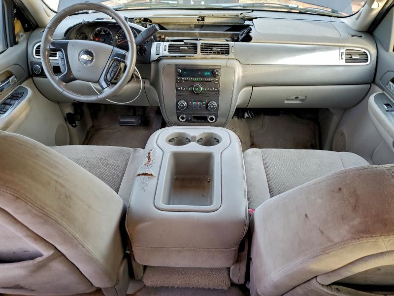 Photo 8 from auction – 2007 CHEVROLET SUBURBAN C with VIN 3GNFC16077G145063