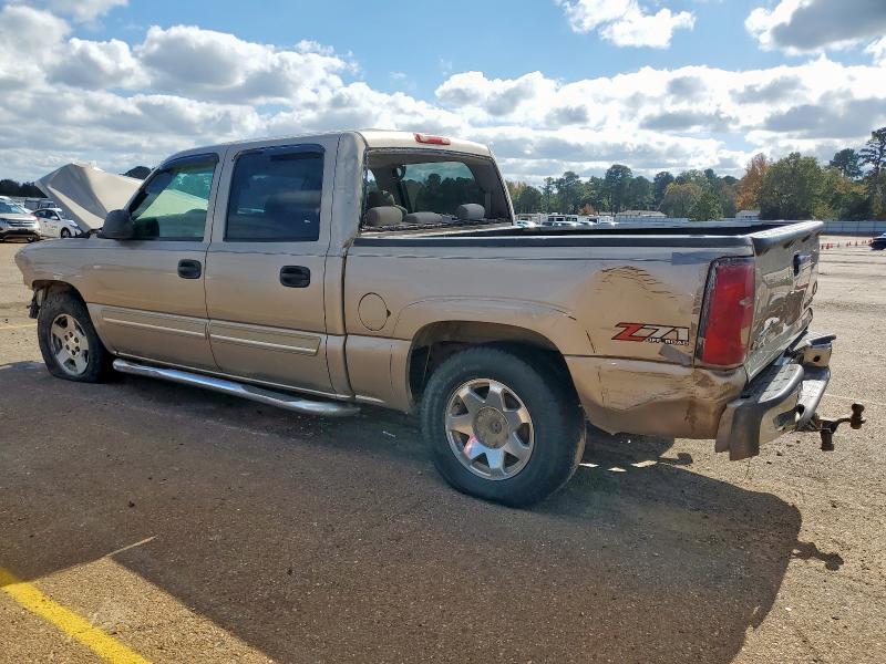 Photo 2 from auction – 2005 CHEVROLET SILVERADO with VIN 2GCEK13T851353111
