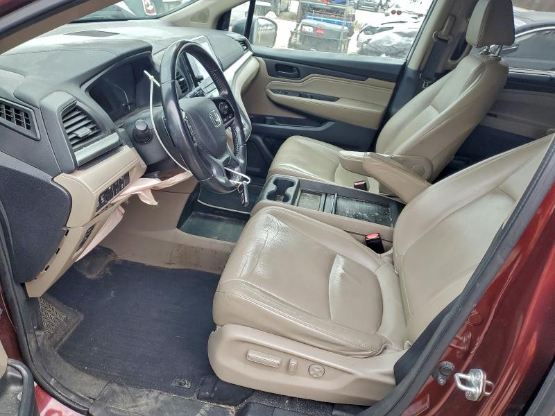Photo 7 from auction – 2018 HONDA ODYSSEY TO with VIN 5FNRL6H81JB052557