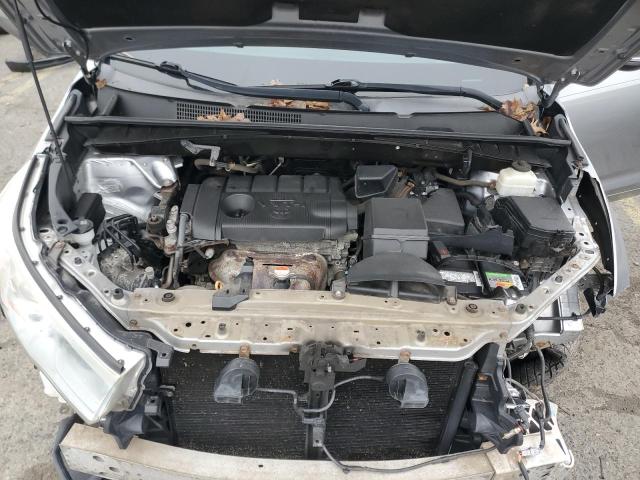 Photo 12 from auction – 2016 TOYOTA HIGHLANDER with VIN 5TDZARFH0GS022352