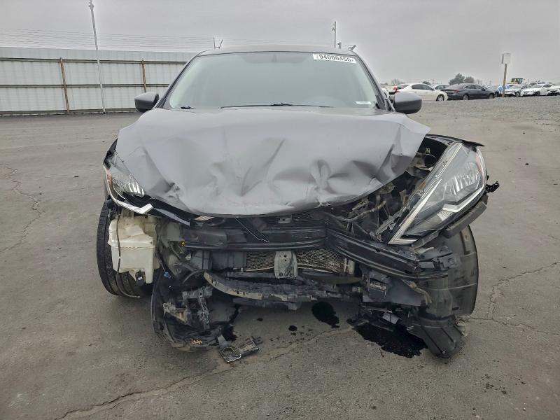Photo 5 from auction – 2019 NISSAN SENTRA S with VIN 3N1AB7AP1KY401474