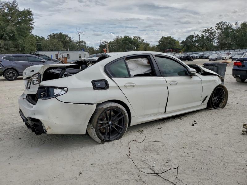 Photo 3 from auction – 2017 BMW 540 with VIN WBAJE5C30HG477830