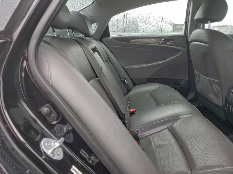 Photo 10 from auction – 2013 HYUNDAI SONATA HYB with VIN KMHEC4A49DA096969