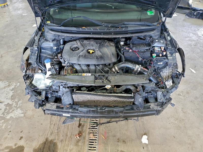Photo 11 from auction – 2015 KIA FORTE LX with VIN KNAFX4A67F5340609