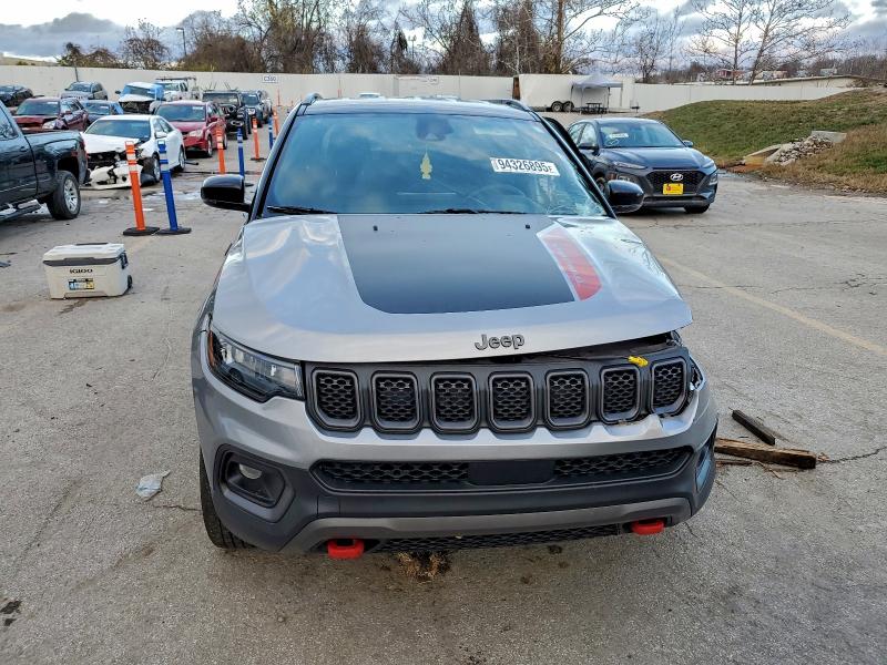Photo 5 from auction – 2023 JEEP COMPASS TR with VIN 3C4NJDDN1PT527543