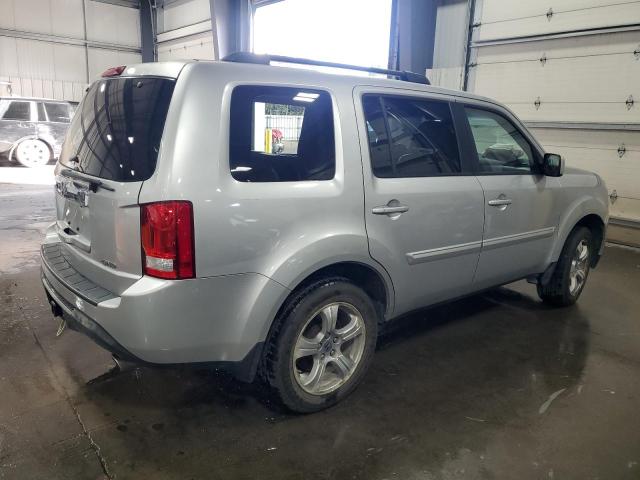 Фото 3 с аукциона – 2012 HONDA PILOT EXL с VIN 5FNYF4H61CB016358
