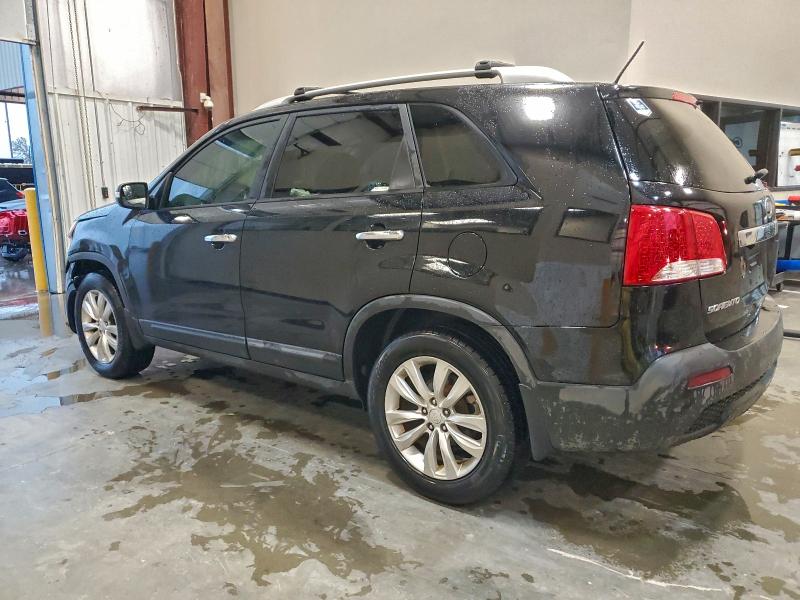 Photo 2 from auction – 2011 KIA SORENTO BA with VIN 5XYKTDA20BG156771