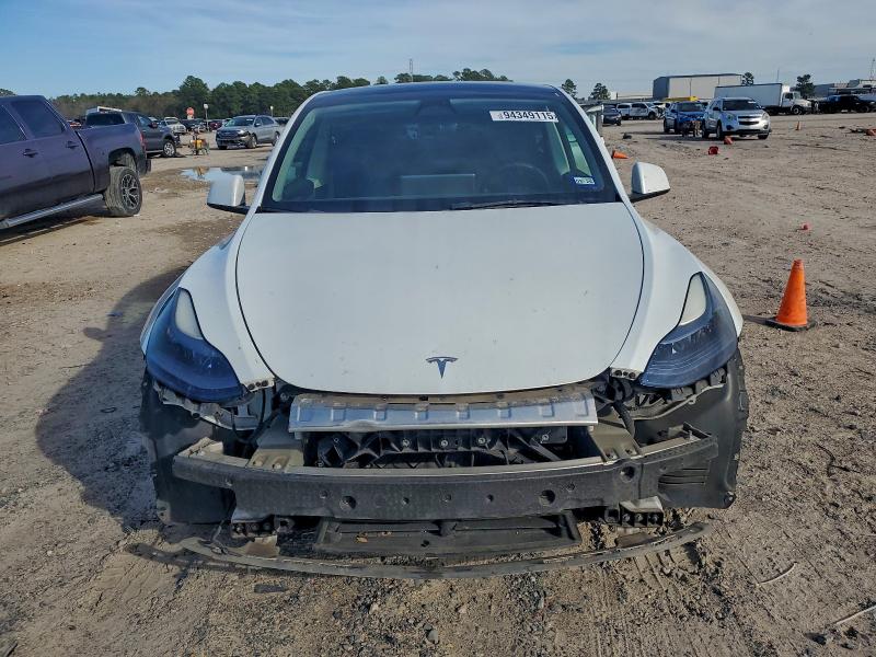 Photo 5 from auction – 2022 TESLA MODEL Y with VIN 7SAYGDEF8NF523488