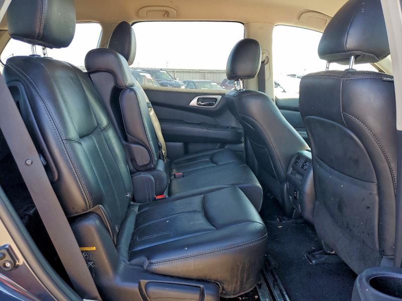 Фото 10 с аукциона – 2015 NISSAN PATHFINDER с VIN 5N1AR2MN0FC712183
