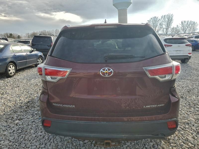 Photo 6 from auction – 2015 TOYOTA HIGHLANDER with VIN 5TDDKRFHXFS177125