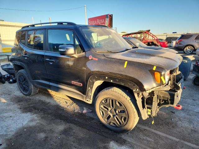 Photo 4 from auction – 2018 JEEP RENEGADE T with VIN ZACCJBCB2JPH91792