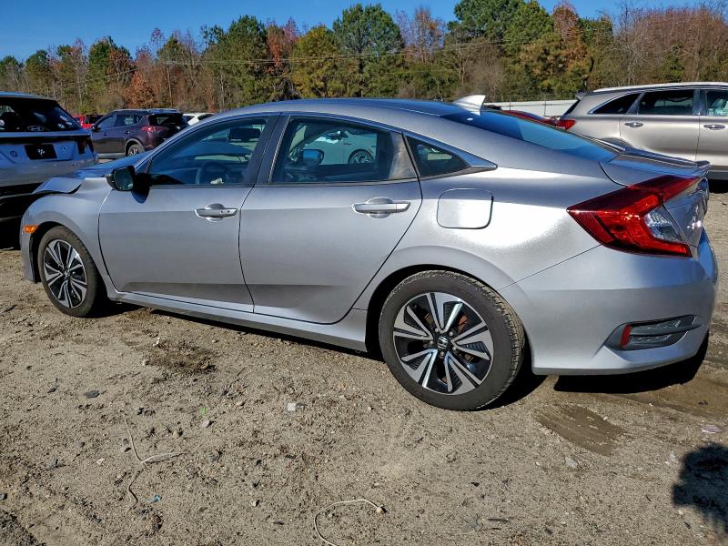 Photo 2 from auction – 2017 HONDA CIVIC EXL with VIN 19XFC1F74HE024056