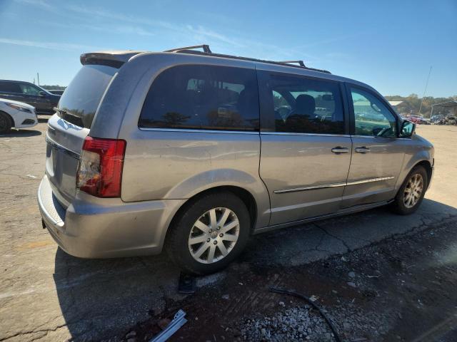 Photo 3 from auction – 2016 CHRYSLER TOWN AND C with VIN 2C4RC1BG4GR229294