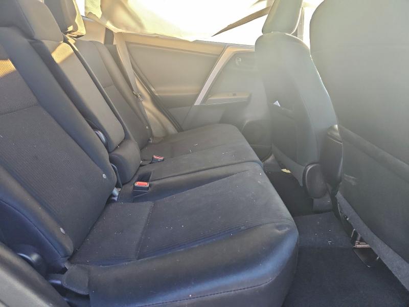 Photo 10 from auction – 2017 TOYOTA RAV4 LE with VIN 2T3ZFREV4HW314014