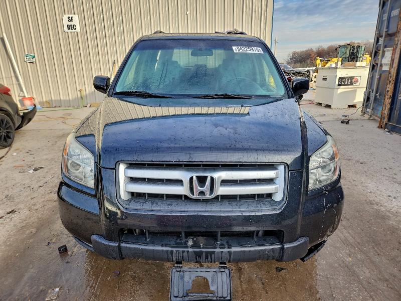 Photo 5 from auction – 2006 HONDA PILOT EX with VIN 2HKYF18736H539345