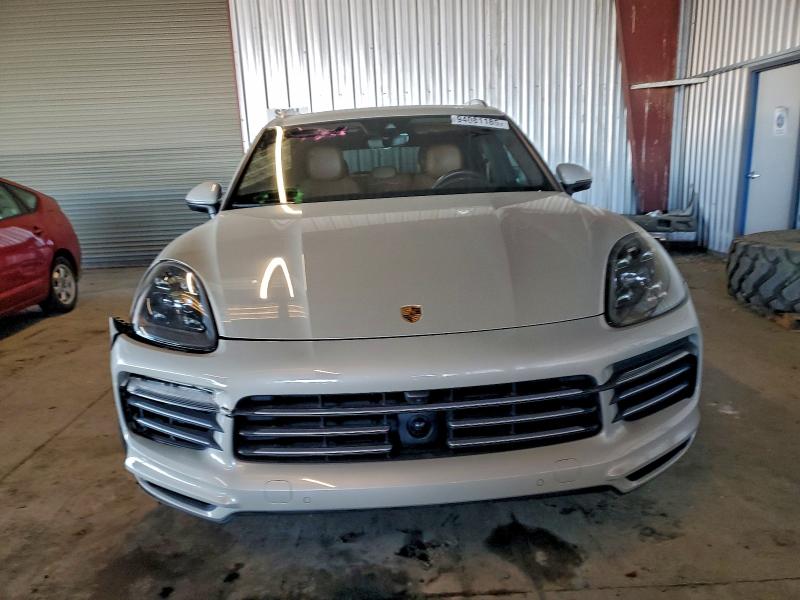 Photo 5 from auction – 2022 PORSCHE CAYENNE with VIN WP1AA2AY8NDA02806