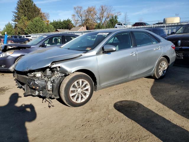 Photo 1 from auction – 2015 TOYOTA CAMRY LE with VIN 4T4BF1FK5FR509574