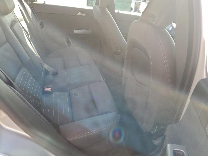 Photo 10 from auction – 2005 VOLVO S40 2.4I with VIN YV1MS382752088215