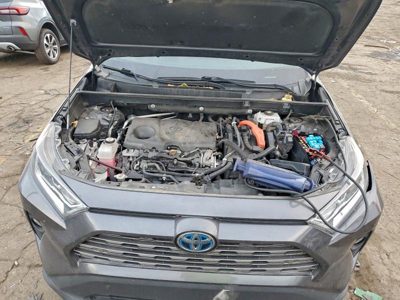 Photo 11 from auction – 2020 TOYOTA RAV4 LIMIT with VIN 2T3DWRFV0LW047259