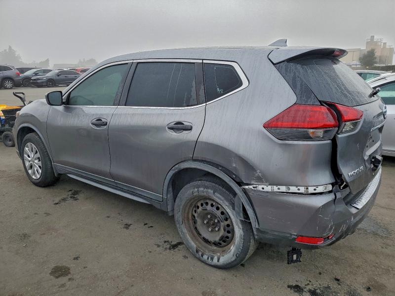Photo 2 from auction – 2018 NISSAN ROGUE S with VIN KNMAT2MV6JP501612