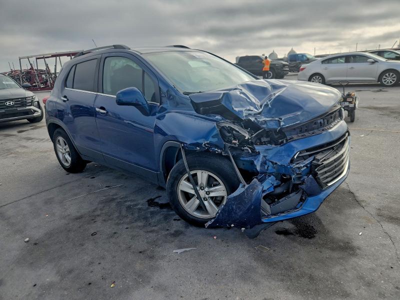 Photo 4 from auction – 2020 CHEVROLET TRAX with VIN 3GNCJLSB3LL316145