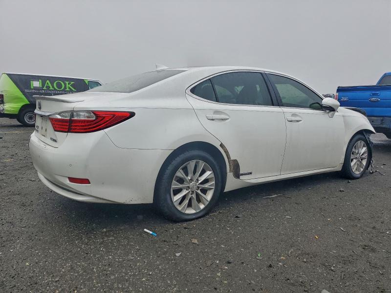 Photo 3 from auction – 2015 LEXUS ES 300H with VIN JTHBW1GG5F2083582