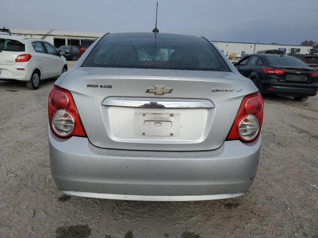 Photo 6 from auction – 2015 CHEVROLET SONIC LT with VIN 1G1JC5SH4F4186471