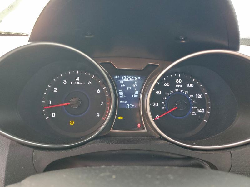 Photo 9 from auction – 2013 HYUNDAI VELOSTER with VIN KMHTC6AD0DU093198