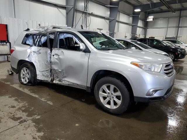 Photo 4 from auction – 2013 TOYOTA HIGHLANDER with VIN 5TDBK3EH2DS215708