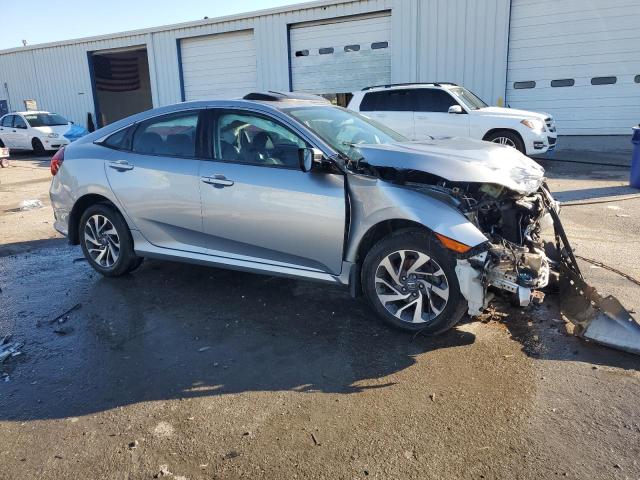 Photo 4 from auction – 2017 HONDA CIVIC EX with VIN 19XFC2F71HE042083