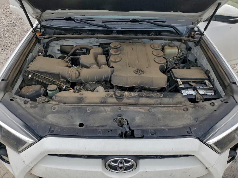 Photo 12 from auction – 2016 TOYOTA 4RUNNER SR with VIN JTEBU5JR0G5391702