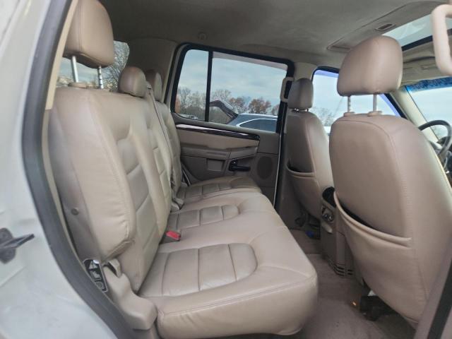 Photo 11 from auction – 2003 FORD EXPLORER L with VIN 1FMZU75K43ZB37260