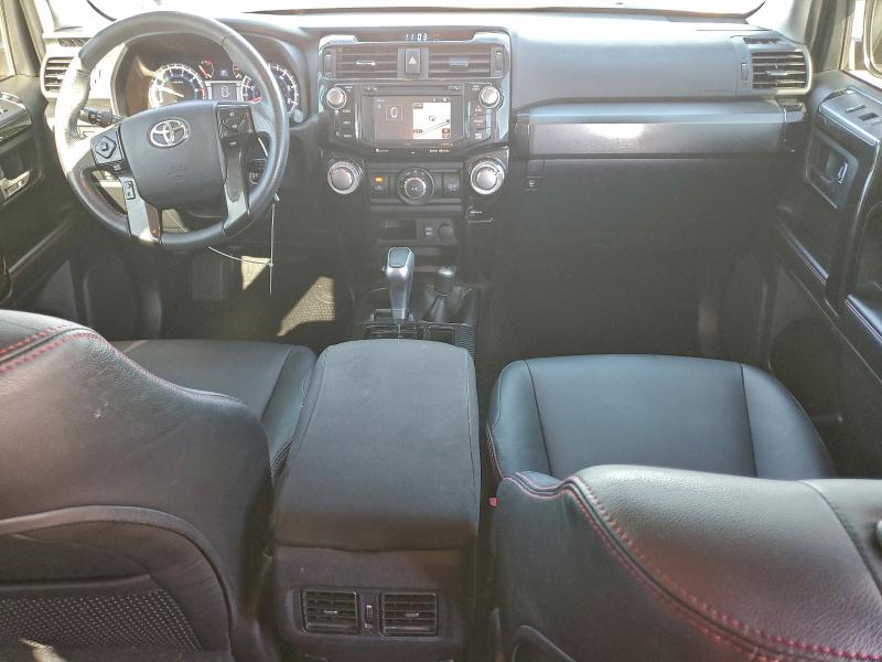 Photo 8 from auction – 2017 TOYOTA 4RUNNER SR with VIN JTEBU5JR7H5464792