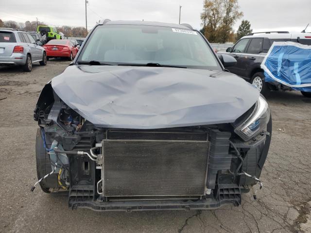Photo 5 from auction – 2017 HYUNDAI TUCSON LIM with VIN KM8J3CA42HU436461