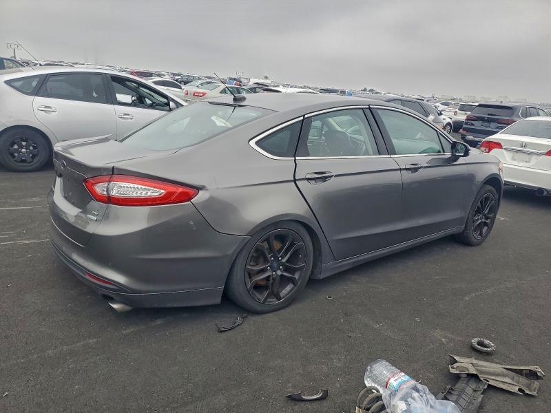Photo 3 from auction – 2014 FORD FUSION SE with VIN 3FA6P0HD6ER101487