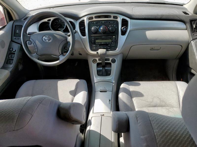Photo 8 from auction – 2004 TOYOTA HIGHLANDER with VIN JTEGP21A140022877