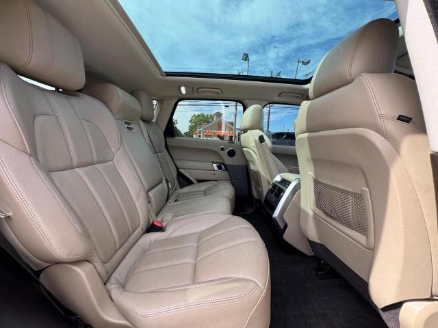 Photo 6 from auction – 2016 LAND ROVER RANGE ROVE with VIN SALWG2KF3GA102859