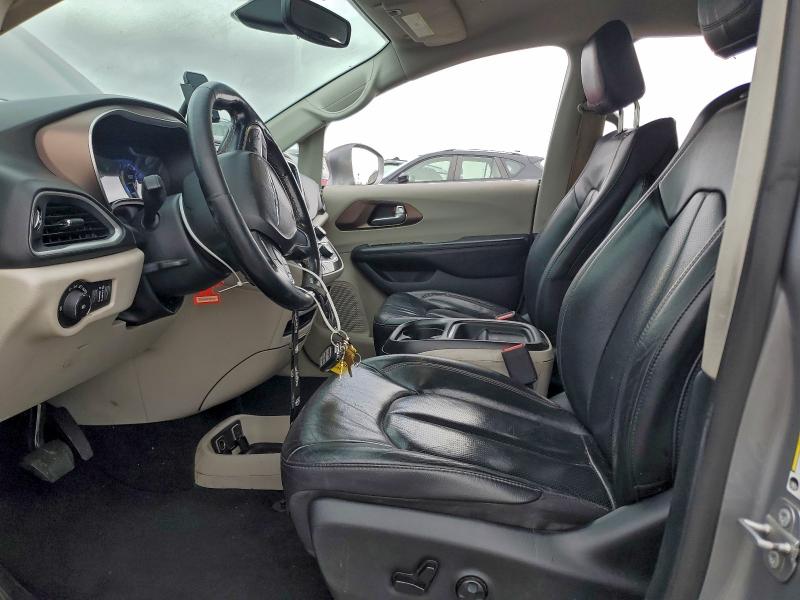 Photo 7 from auction – 2019 CHRYSLER PACIFICA T with VIN 2C4RC1BG2KR732413