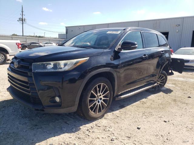 TOYOTA HIGHLANDER 2018 with VIN 5TDKZRFH6JS540998 - Photo from auction